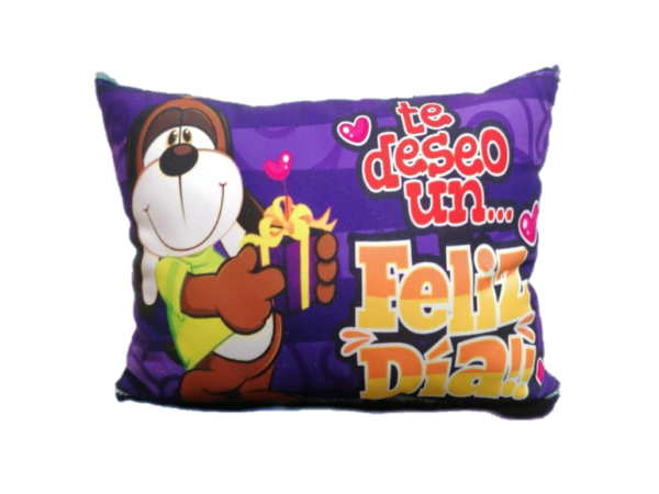 Cojín "Feliz Día" – Diseño de Perrito con Regalo